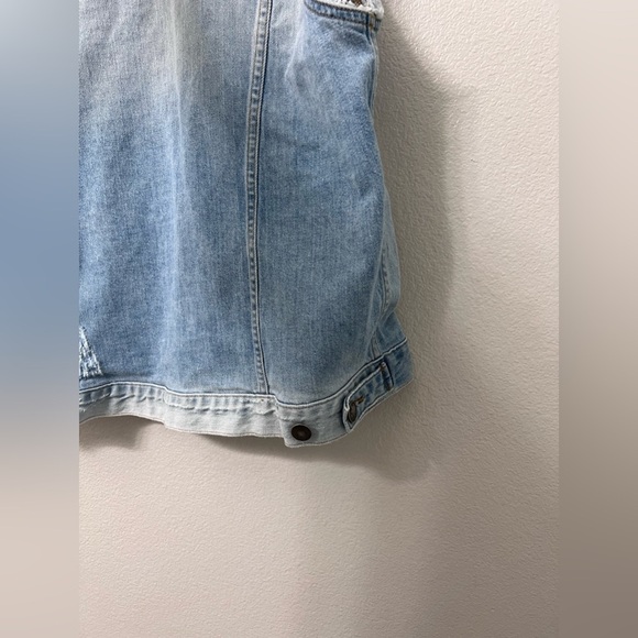 FRAME Riddle Denim Distressed Vest XL - Picture 6 of 8